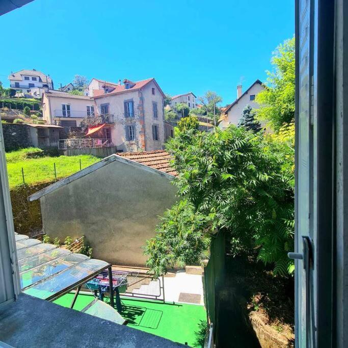 Appartement Centre Ville Terrasse Jardin Garage Chez Priscilla Aurillac Exterior foto